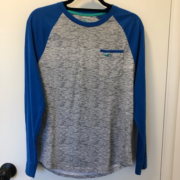 Men’s Hollister T-Shirt - Picture 1 of 4